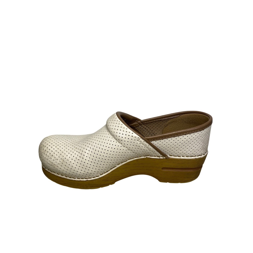 Dansko White Leather Nursing Clogs Womens 39 Professional Slip On Shoes Comfort